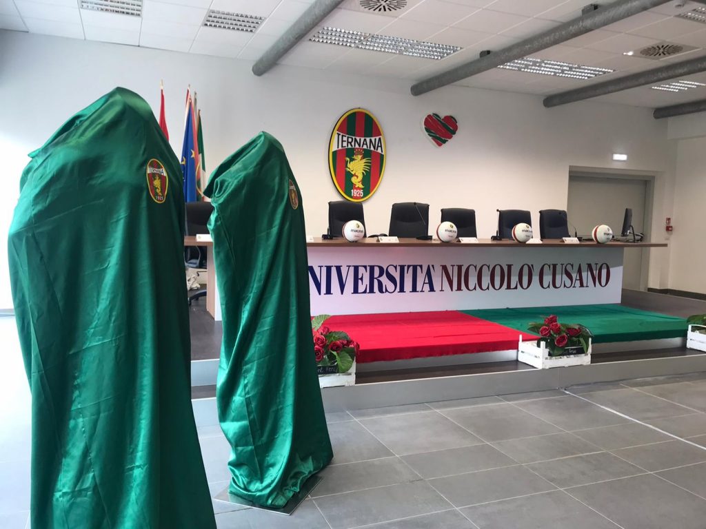 TERNANA, E’ IL GIORNO DELLE MAGLIE