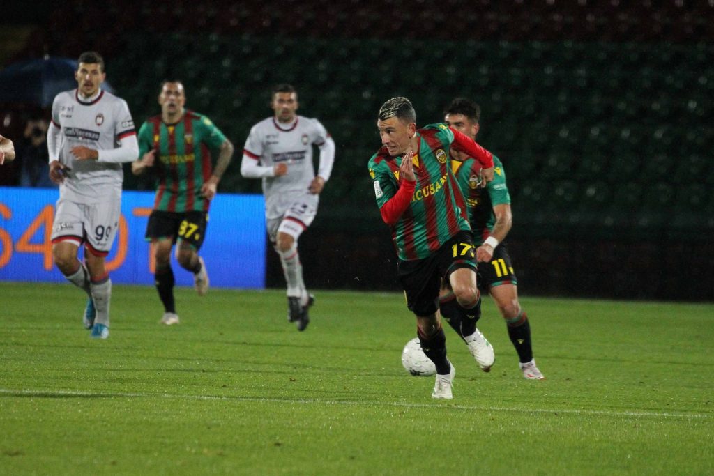 TERNANA-CROTONE 1-0 ( foto di Alberto Mirimao )