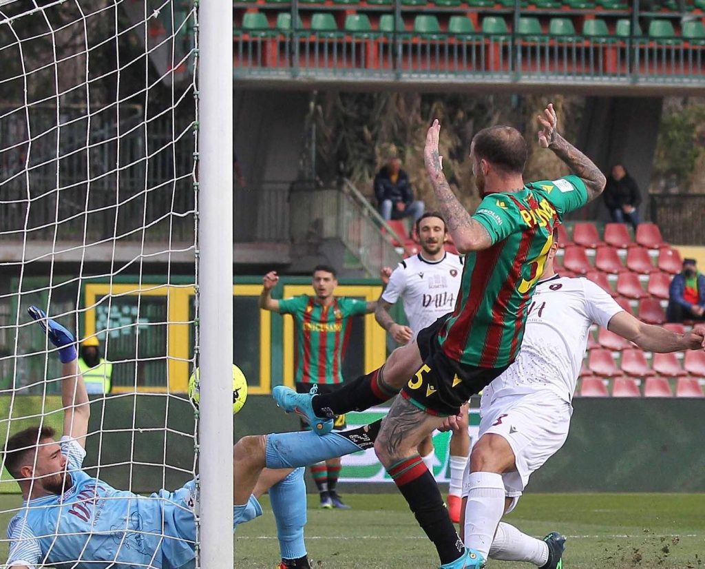 Ternana, due foto da incorniciare!