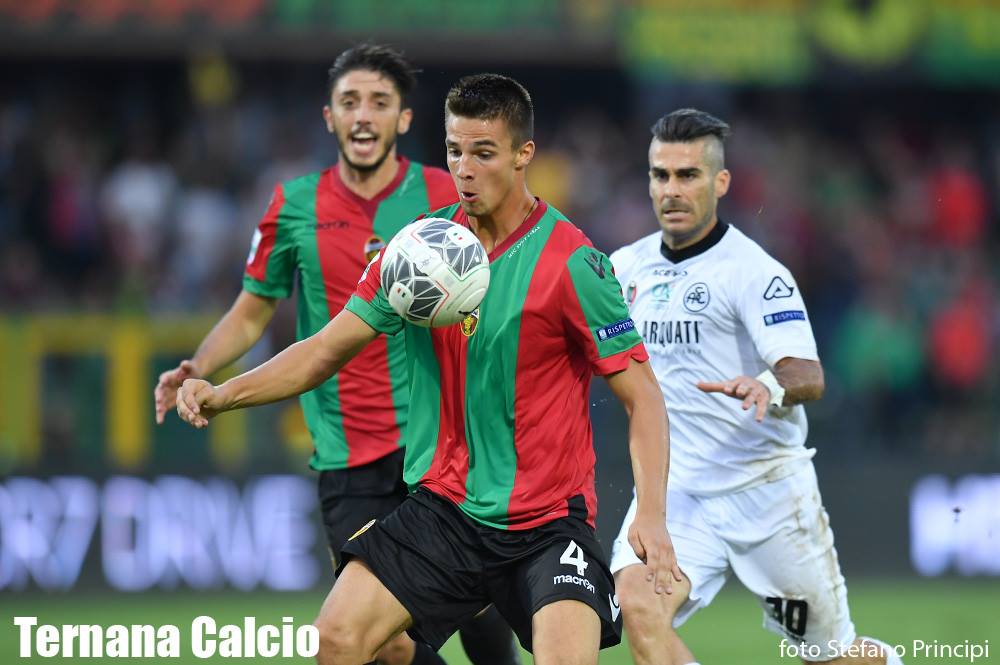 Pescara-Ternana, i precedenti
