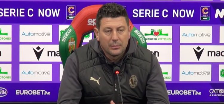 MILAN FUTURO, ESONERATO BONERA