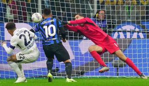 Un momento della sfida tra Inter e Napoli