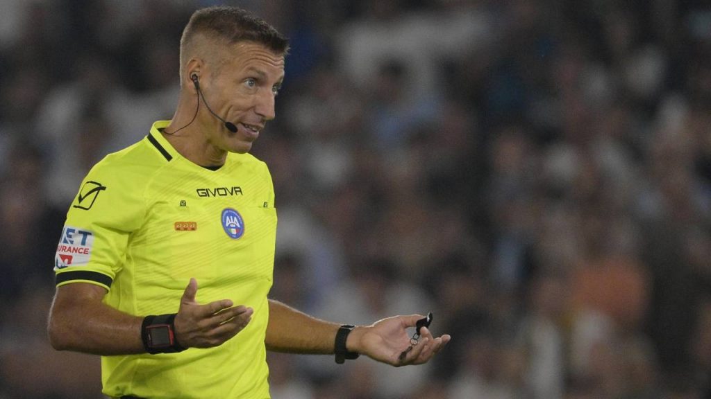 Arbitri, polemiche infinite: il campionato italiano cambia tutto | La Lega ha già approvato due modifiche