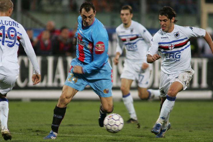 Gionatha Spinesi in campo con la maglia del Catania - Foto Lapresse - Ternanatime.com