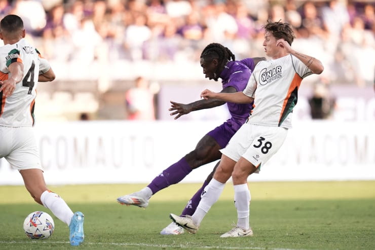 Moise Kean al tiro - Foto Lapresse - Ternanatime.com