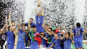 La Nazionale italiana festeggia la vittoria ai Mondiali del 2006 - Foto Lapresse - Ternanatime.com